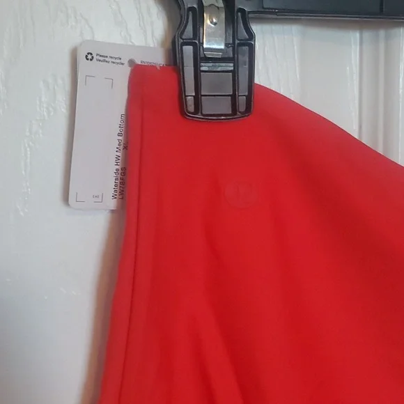 Lululemon Waterside High Waist Medium Bottom Size XL True Red NEW - Picture 5 of 7